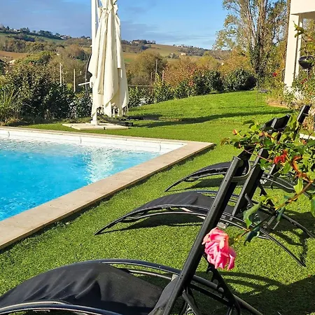 Coteaux En Vue Duo Apartment Aureville