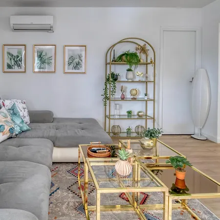 Coteaux En Vue Duo Apartment Aureville